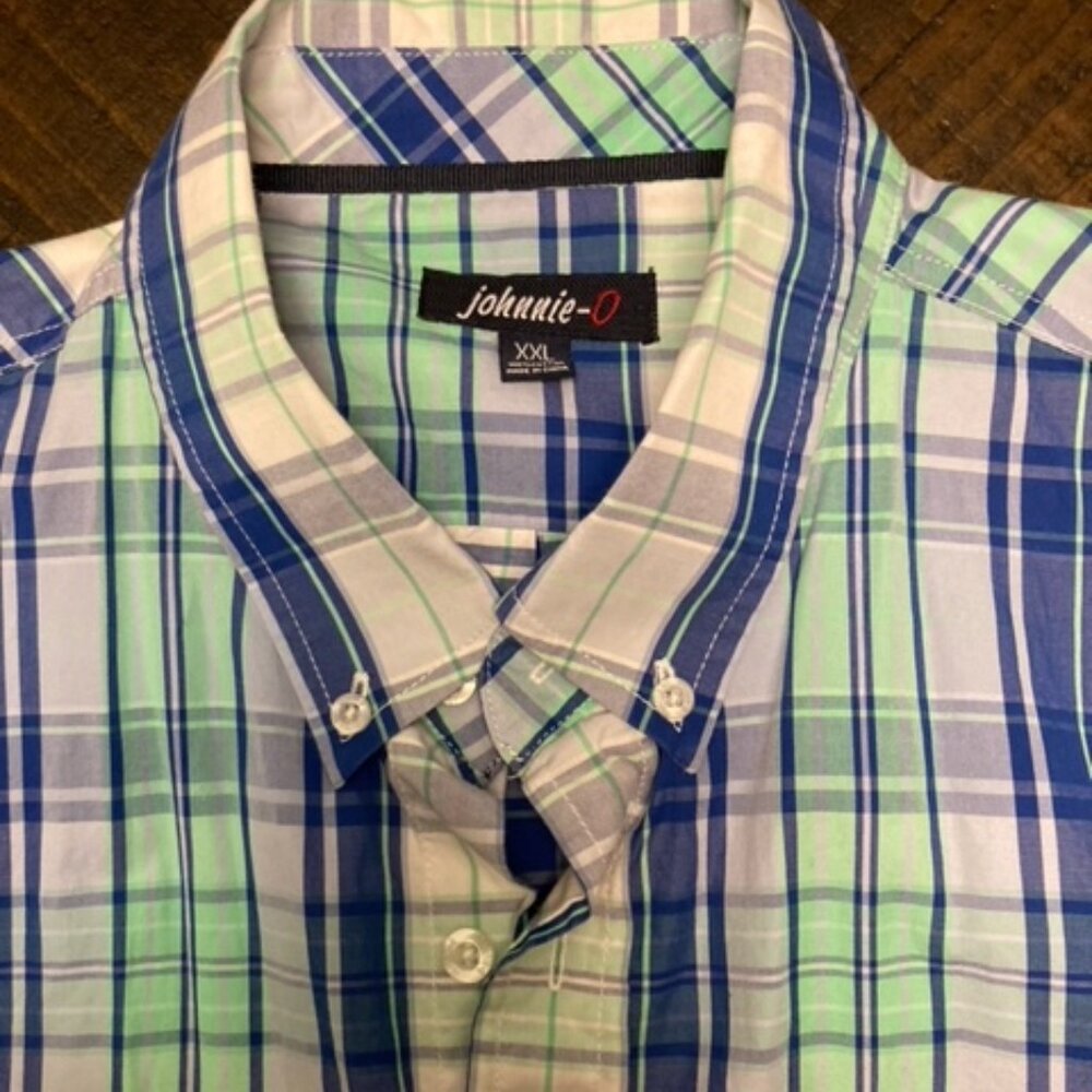 Johnnie-O Plaid Men Shirt  (fits more like a L or XL)